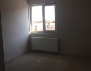 Lakás 3 szobák eladó on Floresti