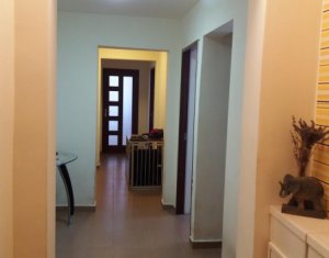 Lakás 3 szobák eladó on Cluj-napoca, Zóna Manastur