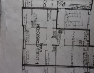 Lakás 4 szobák eladó on Cluj-napoca, Zóna Manastur