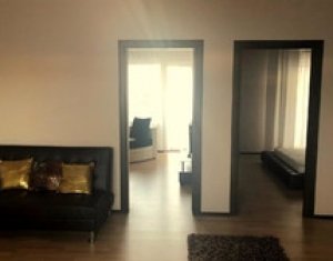 Lakás 3 szobák eladó on Floresti