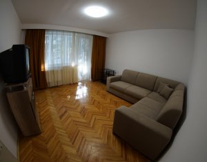 Lakás 4 szobák kiadó on Cluj-napoca, Zóna Gheorgheni