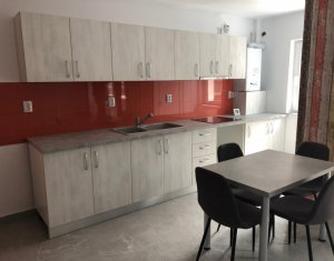 Lakás 3 szobák eladó on Floresti