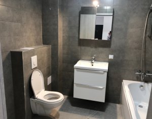 Lakás 3 szobák eladó on Floresti