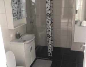 Lakás 2 szobák eladó on Floresti