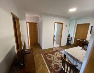 Lakás 3 szobák kiadó on Cluj-napoca, Zóna Plopilor