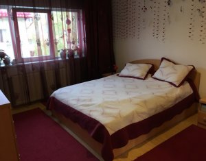 Ház 4 szobák kiadó on Floresti