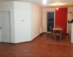 Lakás 2 szobák eladó on Floresti