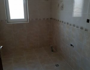 Ház 4 szobák eladó on Floresti