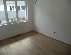 Ház 4 szobák eladó on Floresti