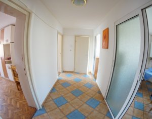 Lakás 4 szobák kiadó on Cluj-napoca, Zóna Manastur