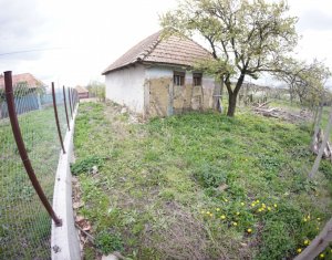 Telek eladó on Ceanu Mic