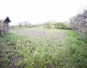 Telek eladó on Ceanu Mic