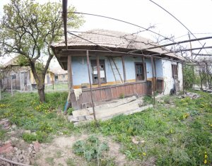 Telek eladó on Ceanu Mic