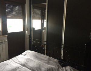 Ház 4 szobák kiadó on Floresti