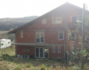 Ház 5 szobák eladó on Feleacu