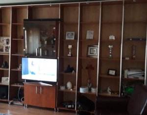 Lakás 2 szobák eladó on Floresti