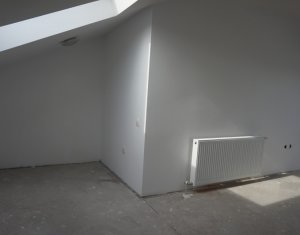 Lakás 2 szobák eladó on Floresti