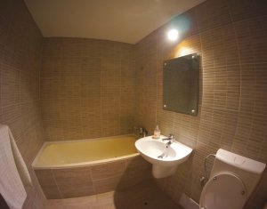 Lakás 4 szobák kiadó on Cluj-napoca, Zóna Marasti