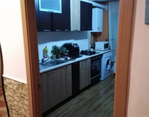 Lakás 2 szobák eladó on Floresti