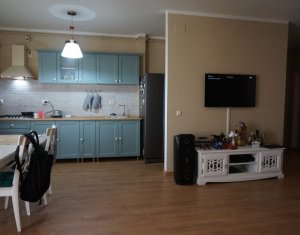 Lakás 2 szobák eladó on Floresti