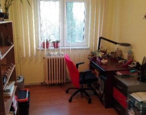 Lakás 3 szobák eladó on Cluj-napoca, Zóna Manastur