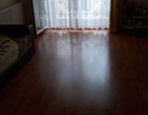 Lakás 1 szobák eladó on Floresti