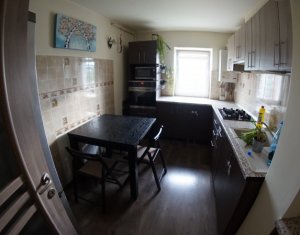 Lakás 4 szobák kiadó on Cluj-napoca, Zóna Manastur