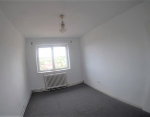 Lakás 3 szobák eladó on Cluj-napoca, Zóna Manastur