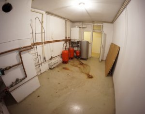 Ház 10 szobák eladó on Cluj-napoca, Zóna Zorilor