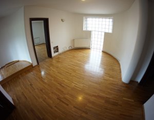 Ház 10 szobák kiadó on Cluj-napoca, Zóna Zorilor