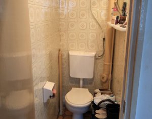 Lakás 4 szobák eladó on Cluj-napoca, Zóna Manastur