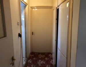 Lakás 4 szobák eladó on Cluj-napoca, Zóna Manastur