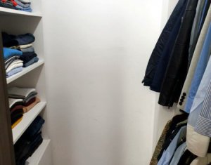 Lakás 2 szobák eladó on Floresti