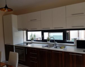 Ház 4 szobák kiadó on Cluj-napoca, Zóna Europa