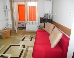 Lakás 3 szobák eladó on Floresti