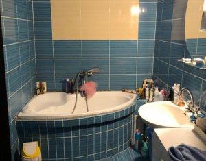 Lakás 2 szobák eladó on Floresti