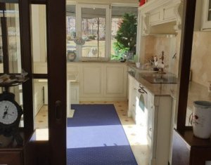 Ház 4 szobák eladó on Salicea