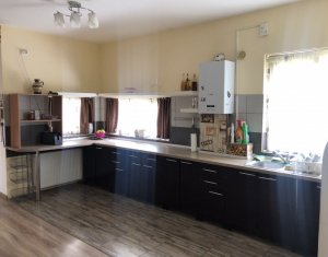 Ház 4 szobák eladó on Floresti