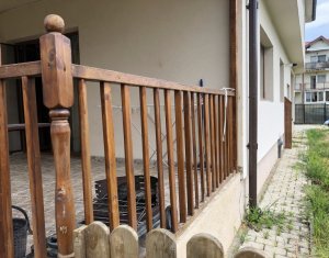 Ház 4 szobák eladó on Floresti