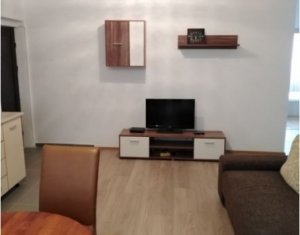 Lakás 3 szobák eladó on Floresti