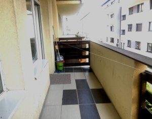 Lakás 3 szobák kiadó on Floresti