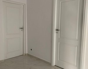 Lakás 4 szobák eladó on Cluj-napoca, Zóna Manastur