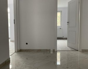 Lakás 4 szobák eladó on Cluj-napoca, Zóna Manastur