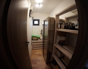 Ház 4 szobák kiadó on Cluj-napoca, Zóna Europa