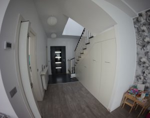 Ház 4 szobák eladó on Cluj-napoca, Zóna Dambul Rotund