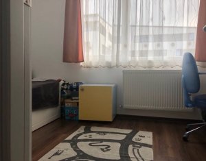 Lakás 2 szobák eladó on Floresti