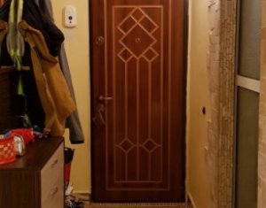 Lakás 4 szobák eladó on Cluj-napoca, Zóna Manastur