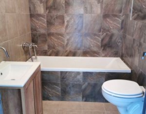 Lakás 2 szobák eladó on Floresti