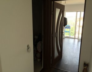 Lakás 2 szobák eladó on Floresti