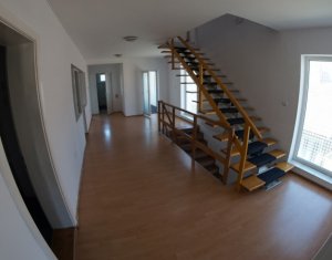 Ház 12 szobák kiadó on Cluj-napoca, Zóna Andrei Muresanu